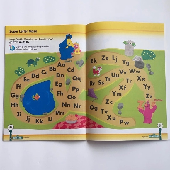 Sesame Street Alphabet with Bert & Ernie book - Picture 4 of 9